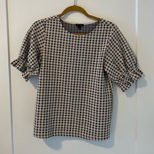ANN TAYLOR | small top